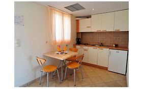 Thinalos Aparthotel